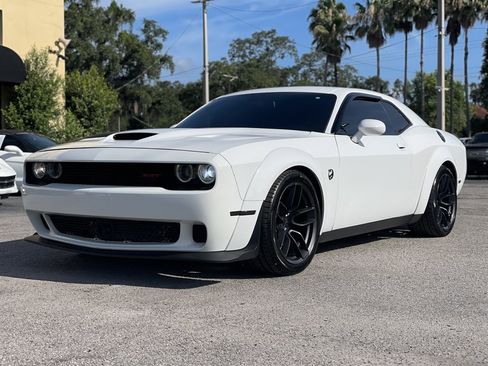 Used 2019 Dodge Challenger R/T Scat Pack w/ Widebody Package RWD image 11