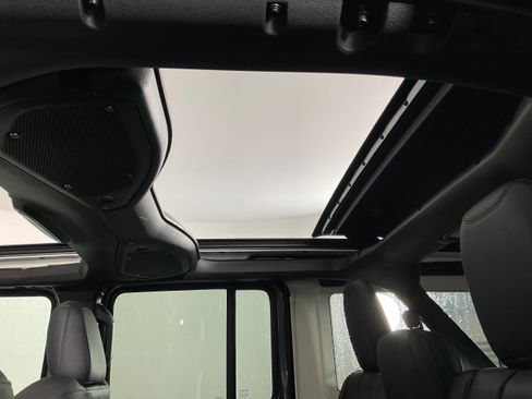 New 2026 Jeep Wrangler Unlimited Sahara image 19