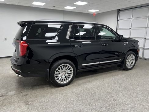 Used 2023 GMC Yukon Denali image 10