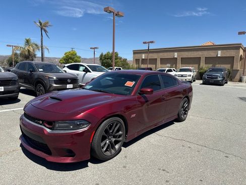 Used 2021 Dodge Charger Scat Pack w/ Navigation & Travel Group RWD image 4