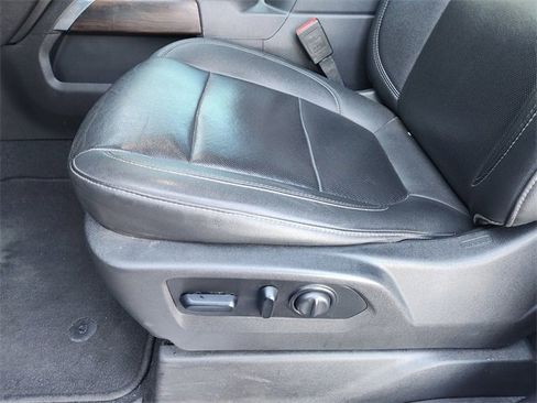 Used 2021 GMC Sierra 1500 SLT image 26