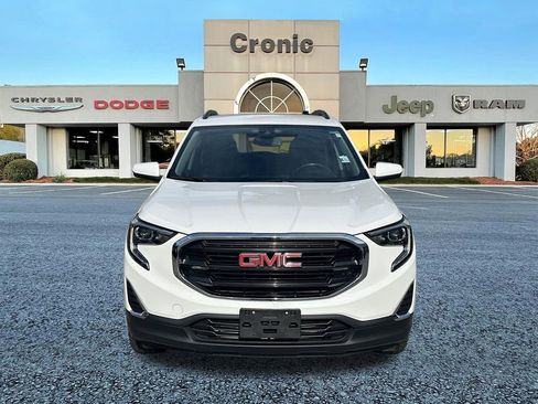 Used 2021 GMC Terrain SLE w/ Driver Convenience Package AWD/4WD image 8