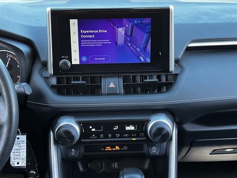 Used 2024 Toyota RAV4 LE image 15