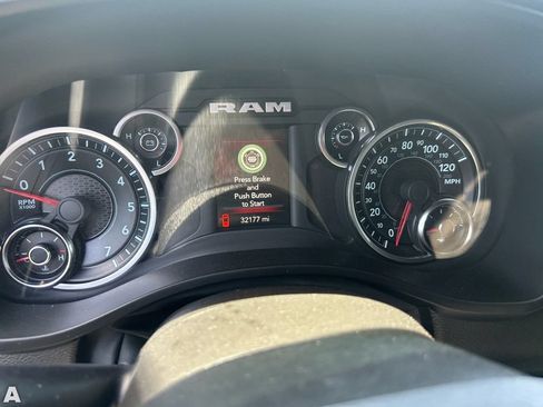 Certified 2023 RAM 1500 Big Horn AWD/4WD image 10