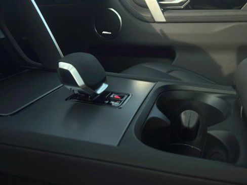 New 2025 Land Rover Discovery Sport S image 13