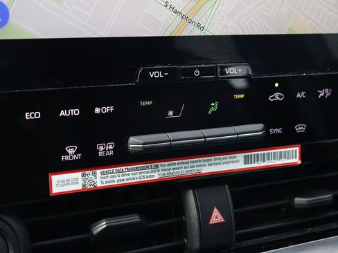 Used 2024 Toyota bZ4X XLE image 23