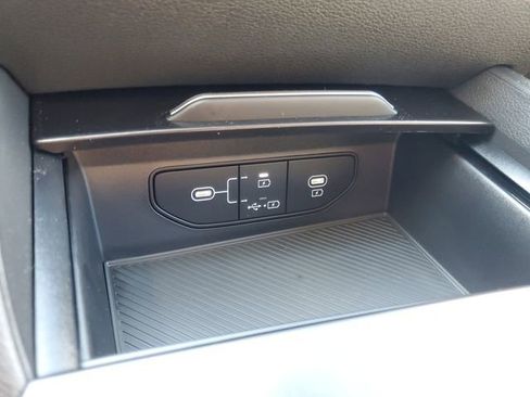 New 2026 Kia Sportage LX FWD image 22