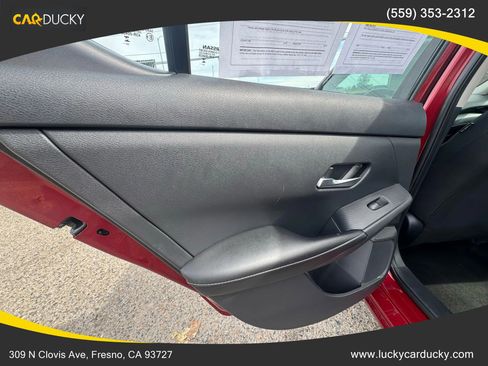 Used 2022 Nissan Sentra SV w/ Trunk Package image 19