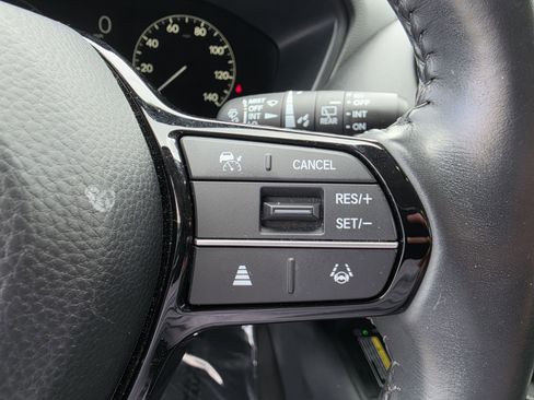 Certified 2024 Honda HR-V EX-L image 28