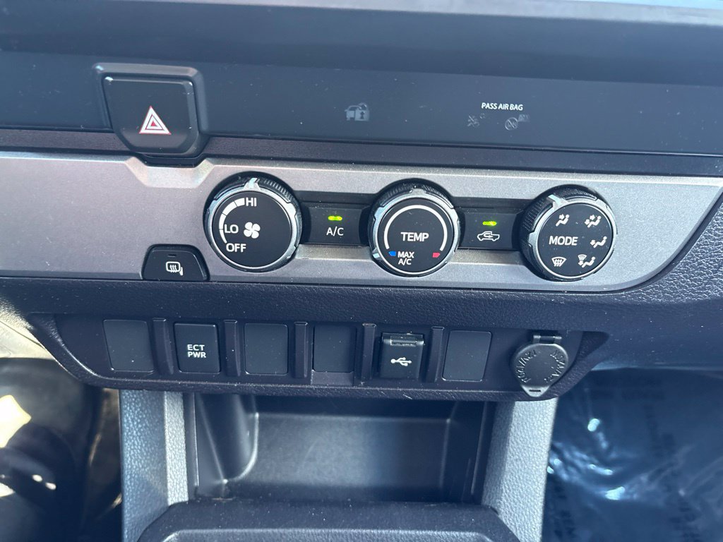 Used 2022 Toyota Tacoma SR RWD image 21