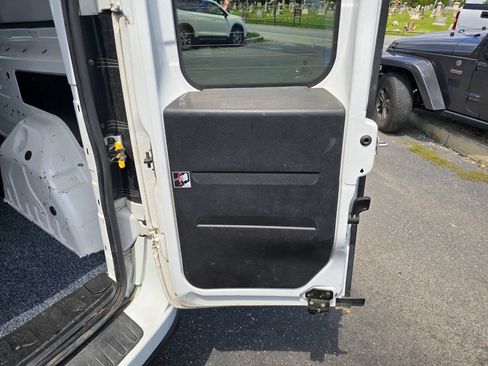 Used 2015 RAM ProMaster City Tradesman SLT w/ Rear Back-up Camera Group FWD image 25