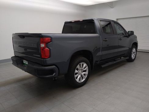 Used 2020 Chevrolet Silverado 1500 Custom w/ Custom Convenience Package RWD image 9