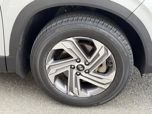 Used 2023 Hyundai Santa Fe SEL w/ Premium Package AWD/4WD image 10
