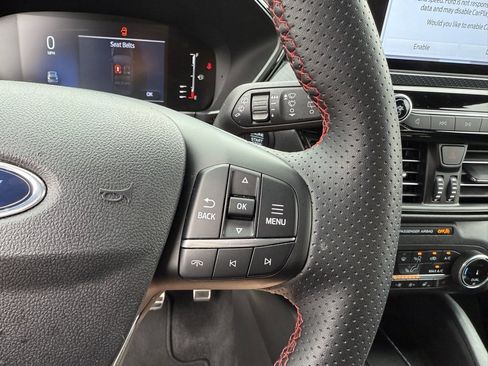 Used 2024 Ford Escape ST-Line image 17