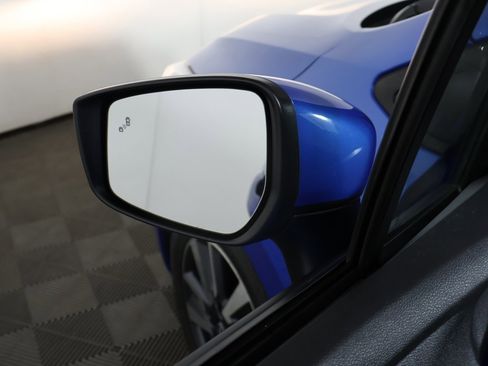 Used 2023 Nissan Versa SV image 28