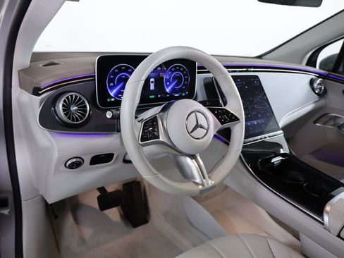 Used 2023 Mercedes-Benz EQE 350+ 4MATIC SUV w/ Exclusive Trim Package image 25