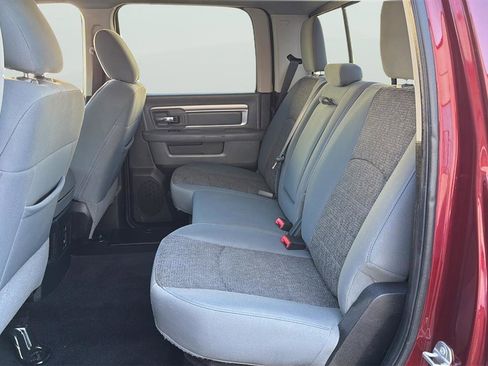 Used 2017 RAM 1500 Big Horn image 18