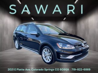 Used 2017 Volkswagen Golf Alltrack S image 1