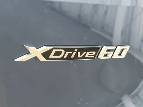 New 2026 BMW iX xDrive60 image 26