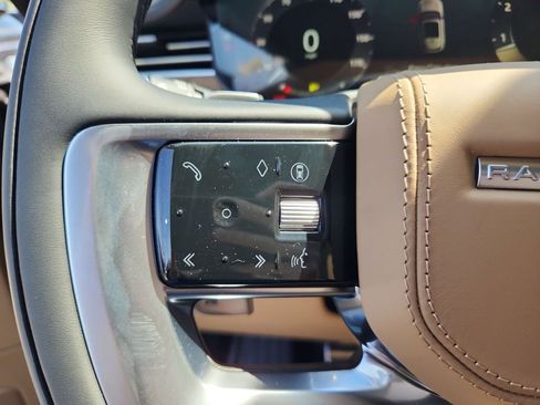 New 2026 Land Rover Range Rover SE AWD/4WD image 19