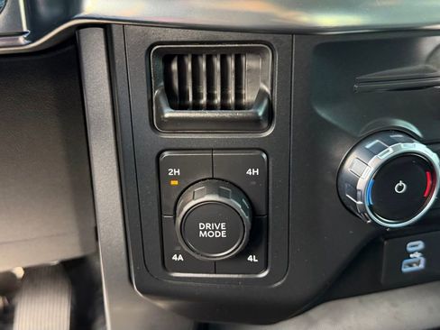 Certified 2022 Ford F150 Lariat image 26