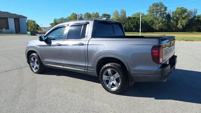Used 2025 Honda Ridgeline TrailSport image 5
