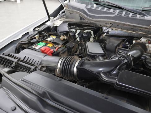 Used 2022 Ford F350 XLT w/ XLT Value Package image 19