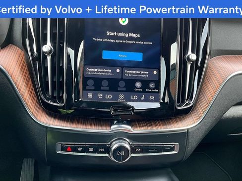 Certified 2024 Volvo XC60 B5 Plus w/ Protection Package Premier AWD/4WD image 41