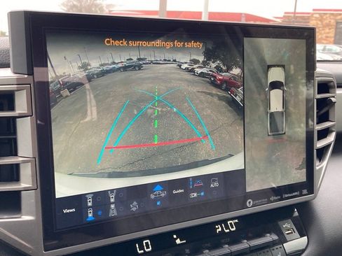 Used 2024 Toyota Tundra Limited image 22