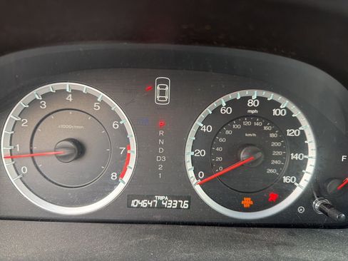 Used 2012 Honda Accord EX-L image 9