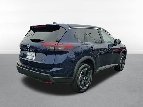 Used 2025 Nissan Rogue SV image 6
