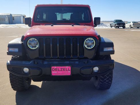 Used 2021 Jeep Wrangler Unlimited Sport image 3