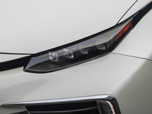 Used 2017 Toyota Mirai image 5