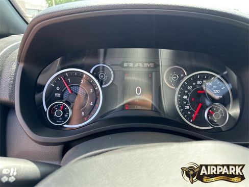 New 2025 RAM 2500 Tradesman image 17