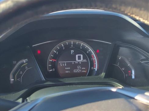 Used 2018 Honda Civic Sport image 10