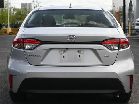 Used 2024 Toyota Corolla LE image 14
