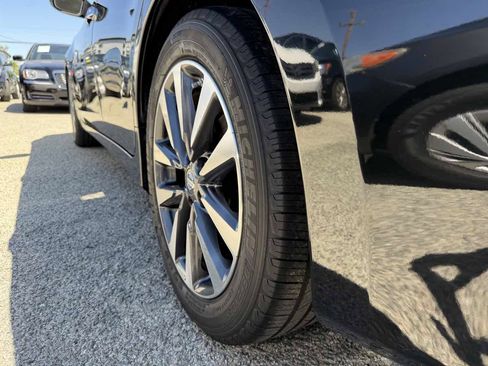 Used 2017 Nissan Altima 2.5 SV FWD image 4