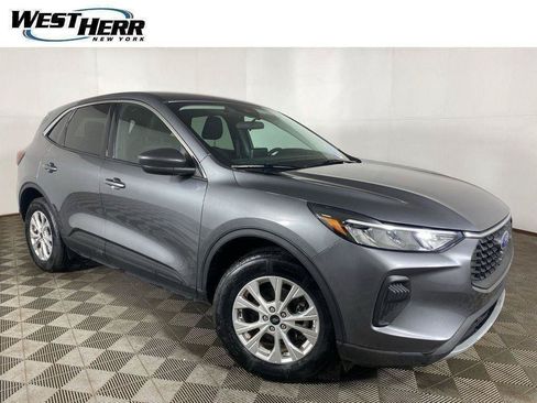 Used 2023 Ford Escape Active AWD/4WD image 31