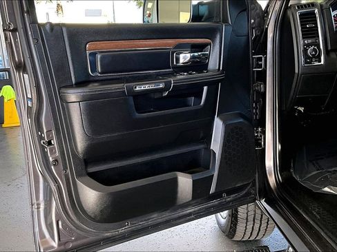 Used 2015 RAM 1500 Laramie w/ Convenience Group image 21