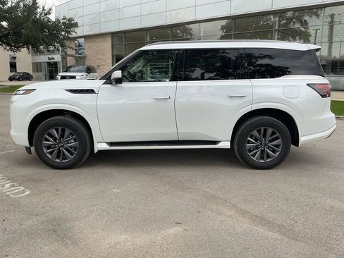 New 2026 INFINITI QX80 Pure w/ Cargo Package AWD/4WD image 8