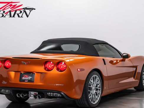 Used 2007 Chevrolet Corvette Convertible w/ Preferred Equipment Group image 13