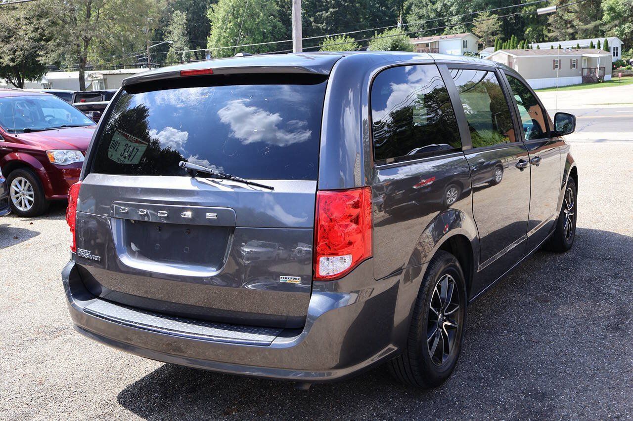 Used 2018 Dodge Grand Caravan SE FWD image 8