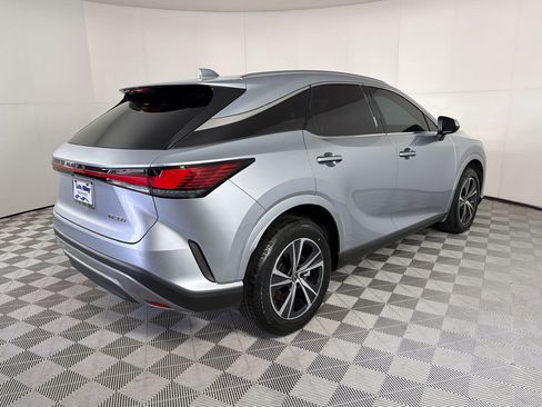 Used 2024 Lexus RX 350 Premium w/ Accessory Package (Z1) FWD image 9