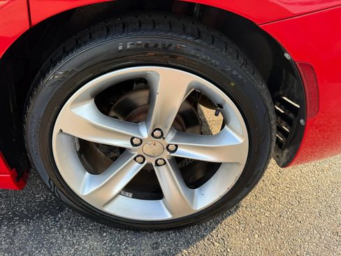 Used 2016 Dodge Charger R/T RWD image 65