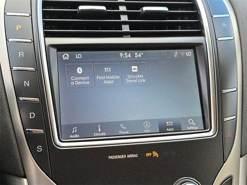 Used 2020 Lincoln Nautilus FWD w/ Equipment Group 101A image 28