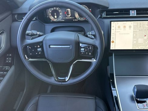 New 2026 Land Rover Range Rover Velar S image 25