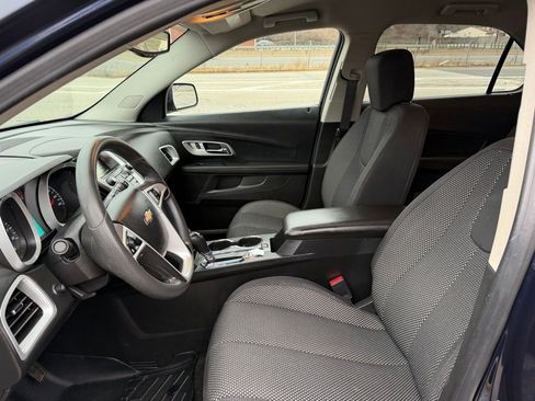 Used 2017 Chevrolet Equinox LT FWD image 19
