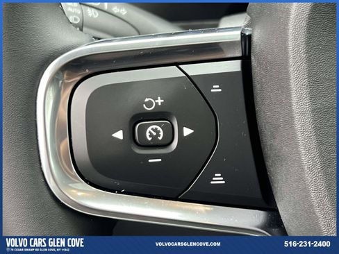 Certified 2026 Volvo XC40 B5 Plus w/ Protection Package Premier AWD/4WD image 20