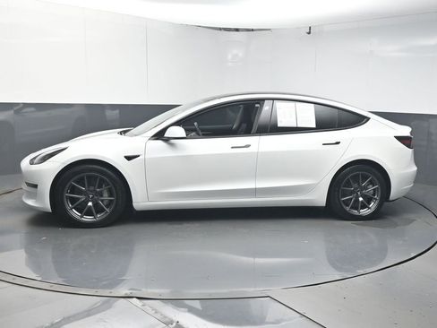 Used 2023 Tesla Model 3 Long Range AWD/4WD image 5