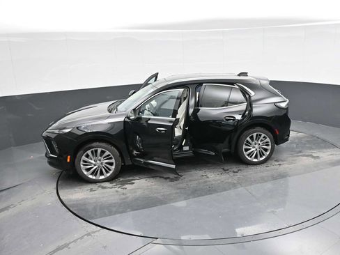 New 2025 Buick Envision Avenir image 40